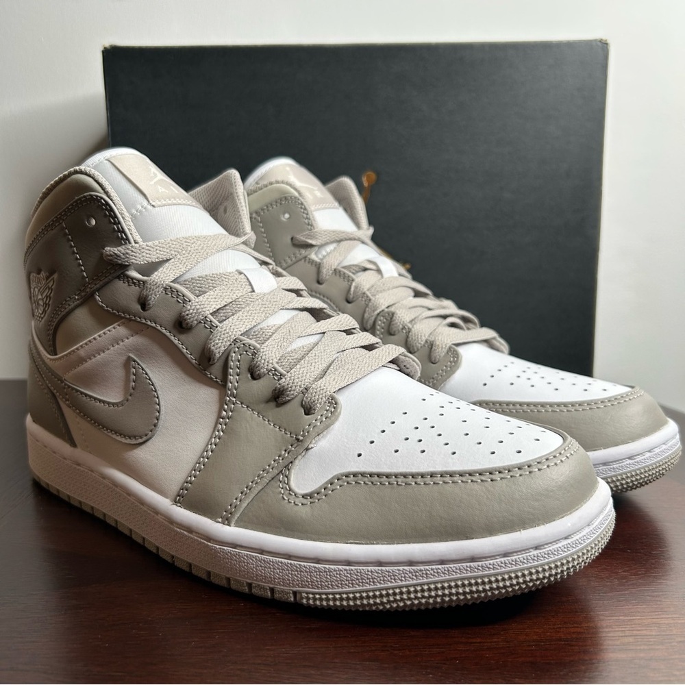 Nike Air Jordan 1 Mid Linen College Grey/Light Bone (8.5M/10W)